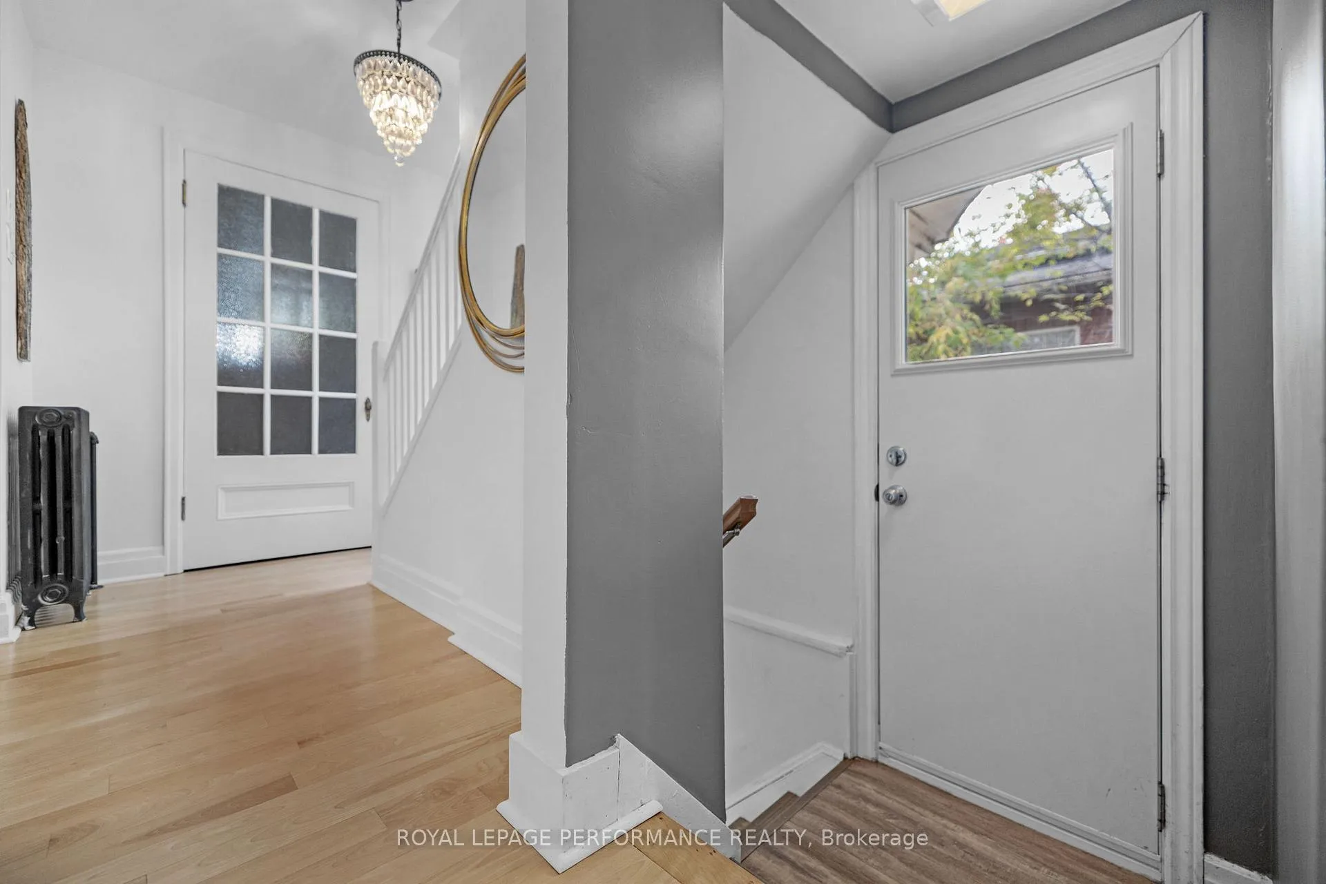 Photo 23 of 81 Ivy Crescent, Ottawa, Lindenlea — HOMEH