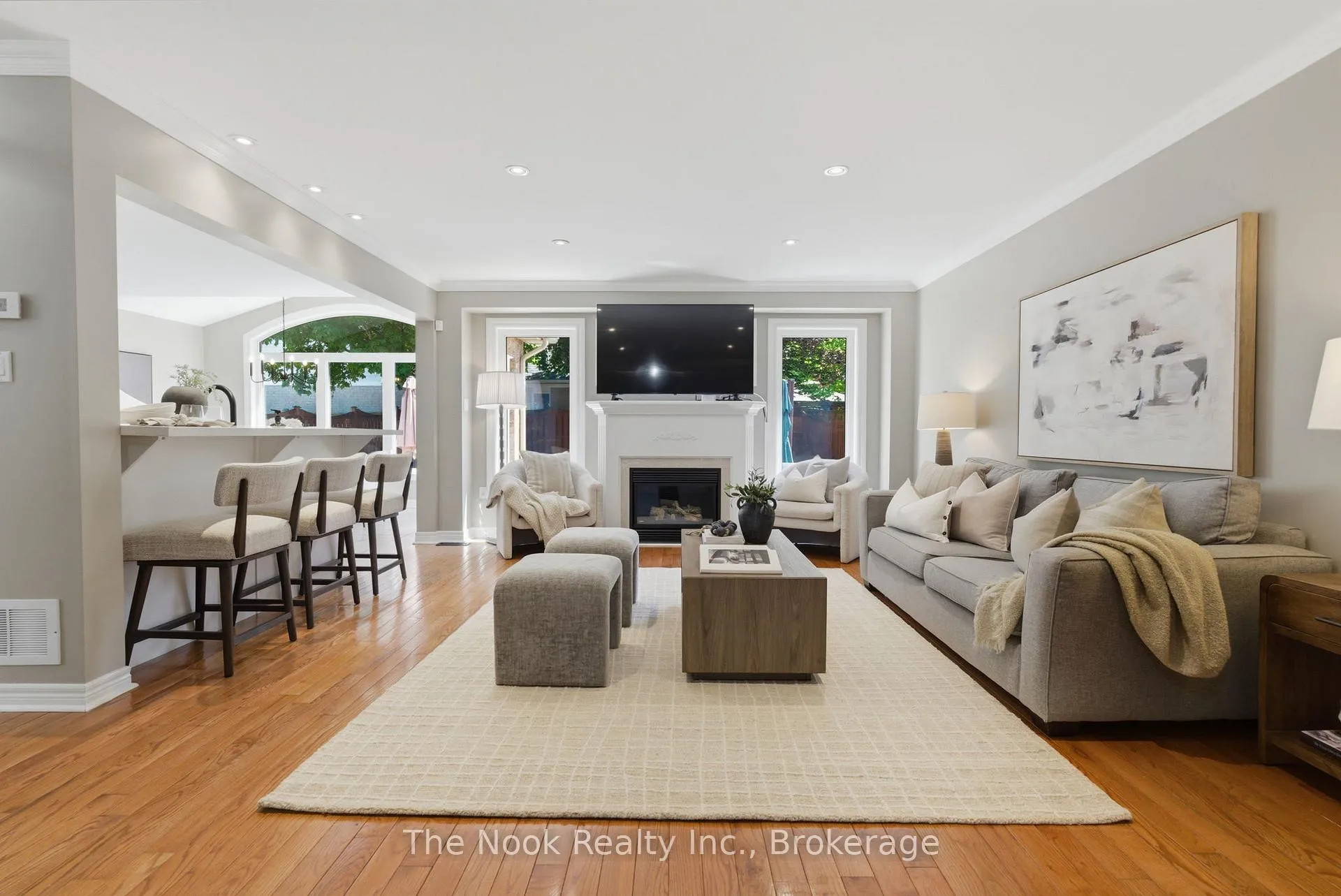 Photo 4 of 149 Toscana Drive, Whitby, Taunton North — HOMEH