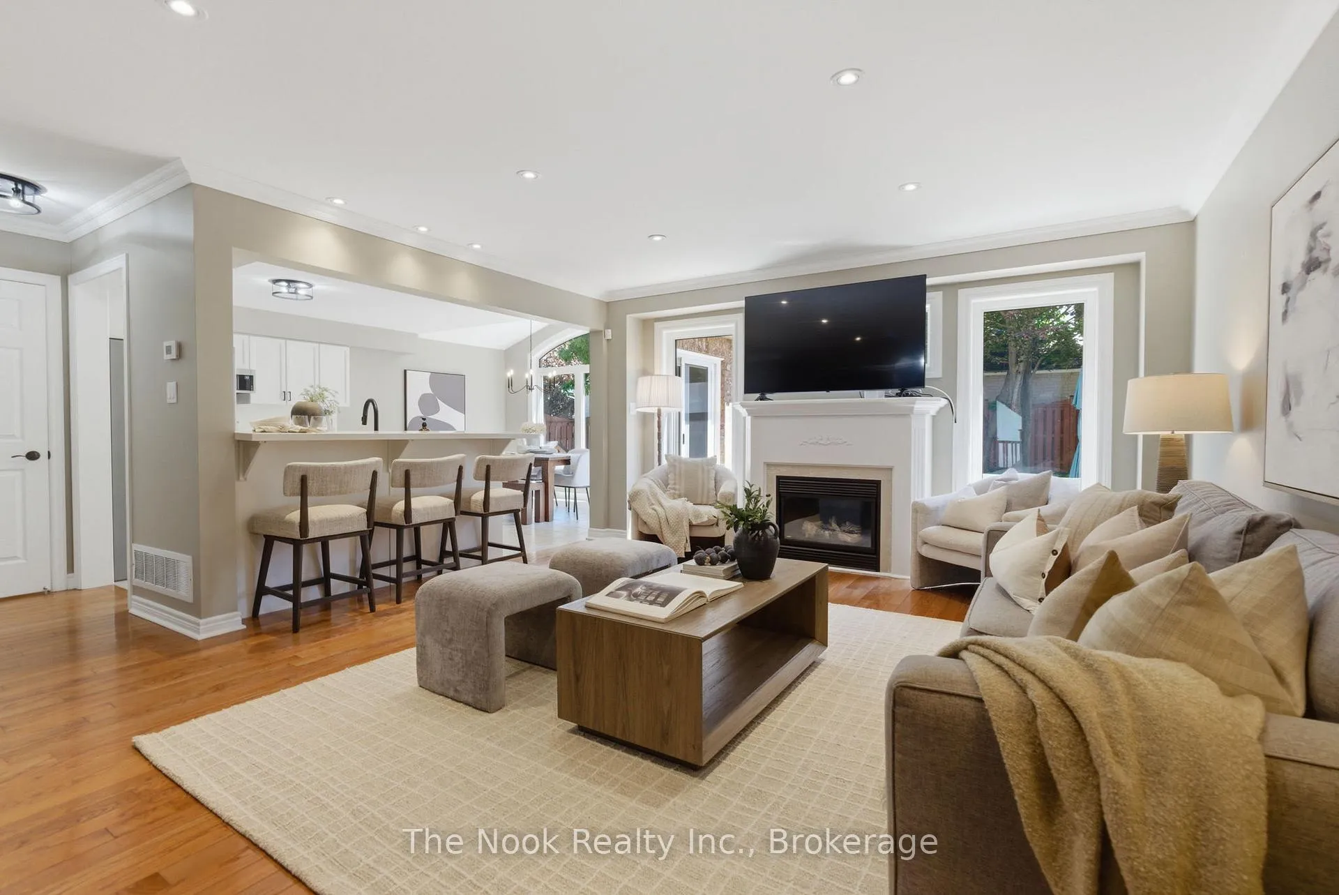 Photo 5 of 149 Toscana Drive, Whitby, Taunton North — HOMEH