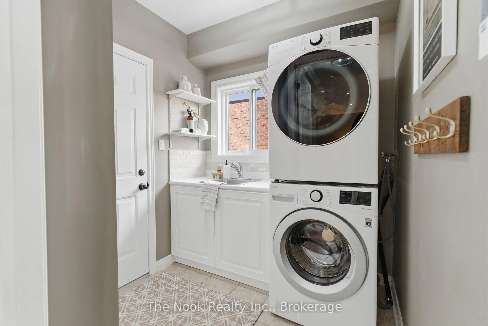 Photo 18 of 149 Toscana Drive, Whitby, Taunton North — HOMEH