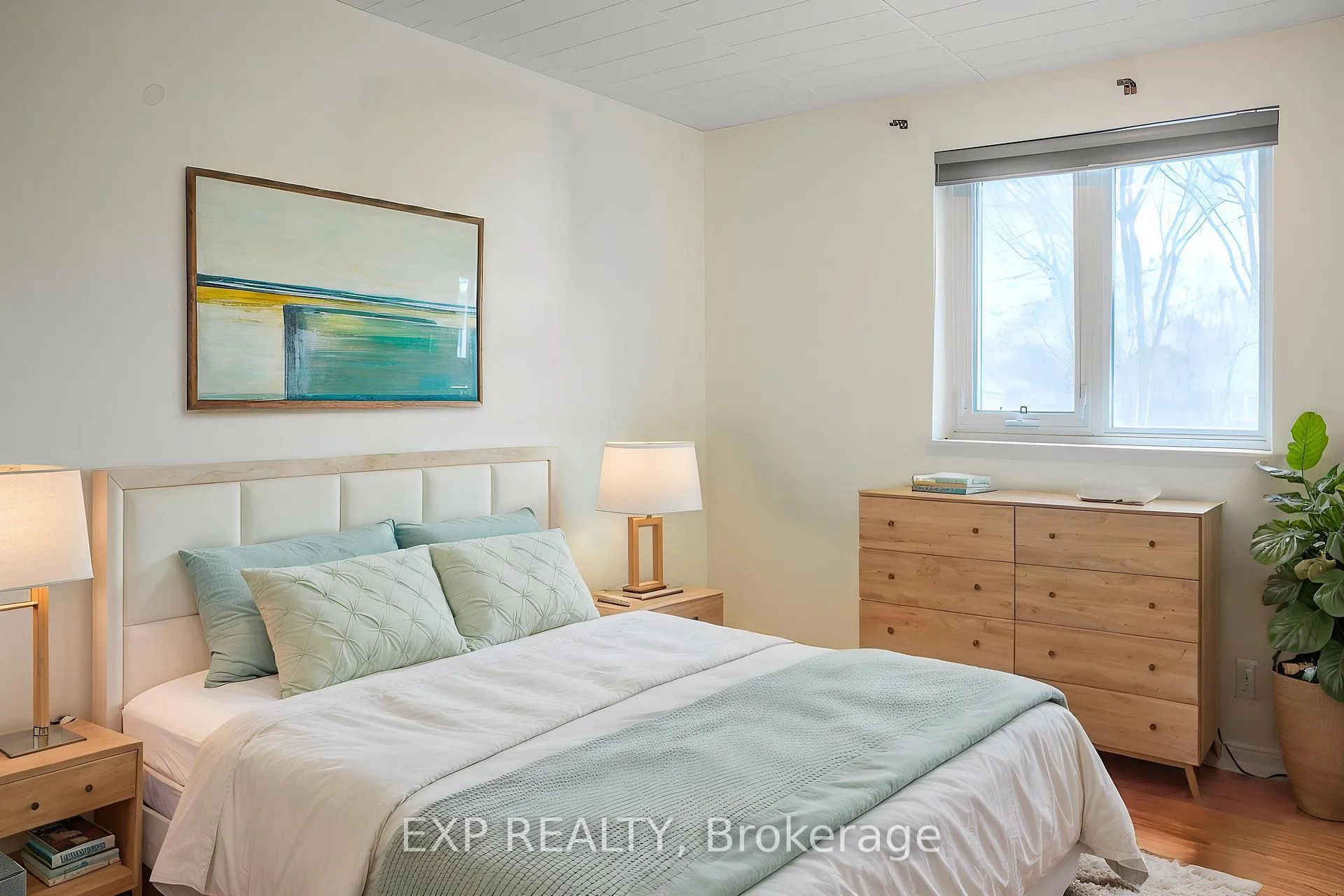 Photo 7 of Unit 302, 29 West Avenue W, Kitchener, Cherry Hill — HOMEH