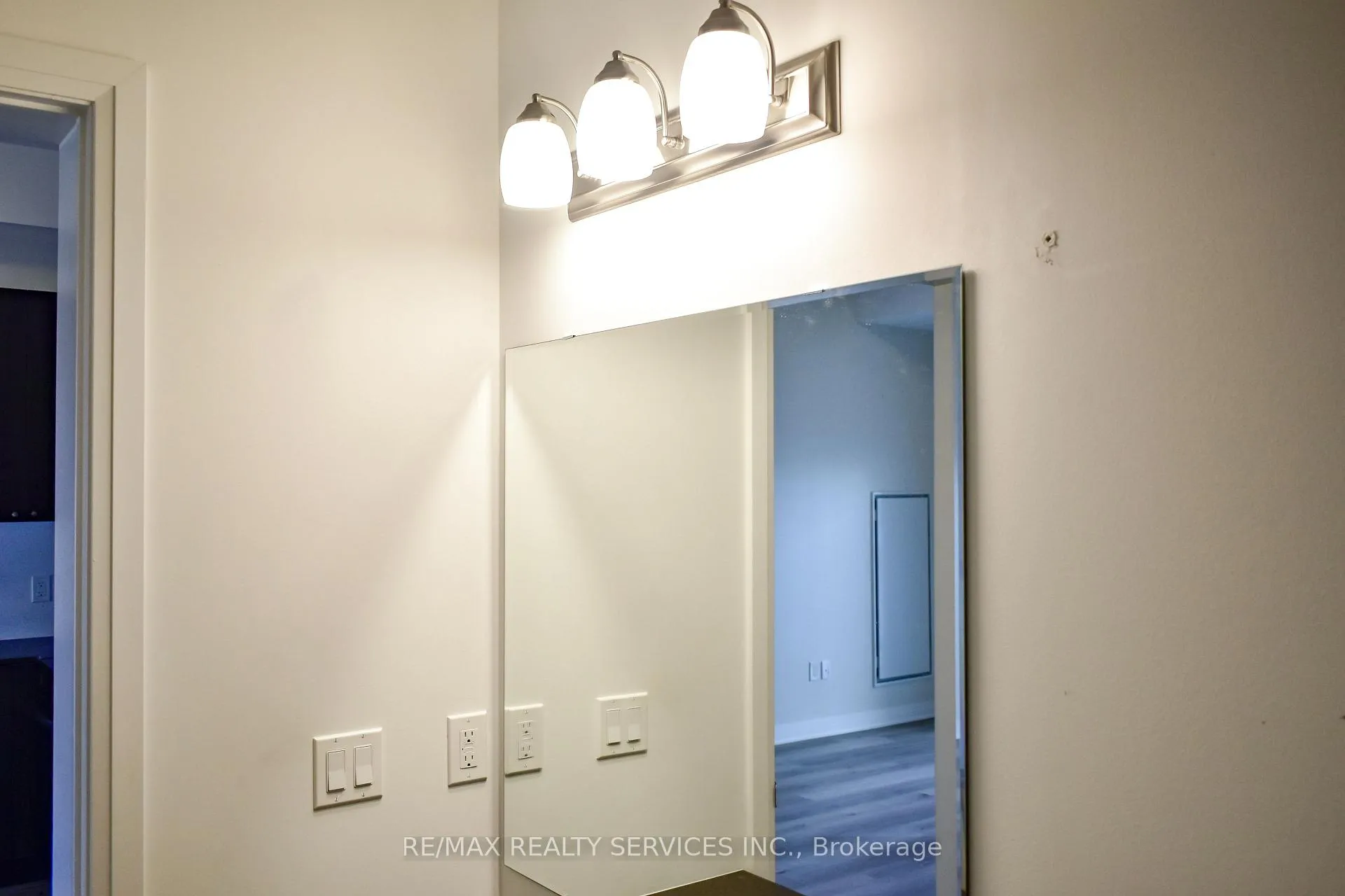 Photo 17 of Unit 614, 490 Gordon Krantz, Milton, Walker — HOMEH