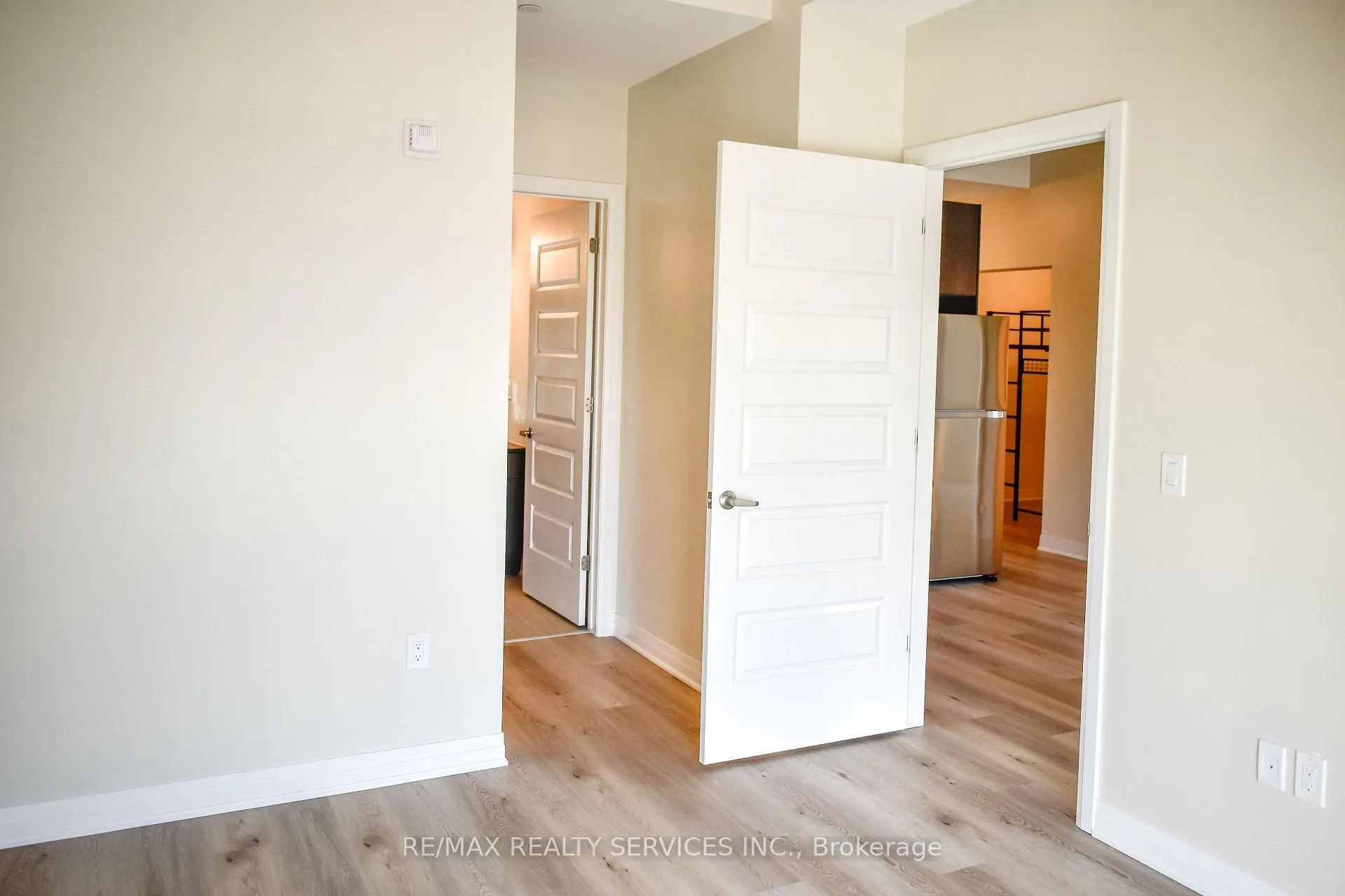 Photo 19 of Unit 614, 490 Gordon Krantz, Milton, Walker — HOMEH