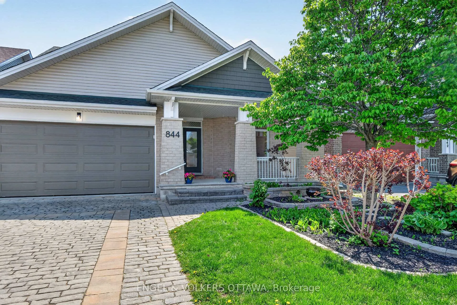 Photo 1 of 844 Swallowtail Crescent, Ottawa, Notting Hill/Summerside — HOMEH
