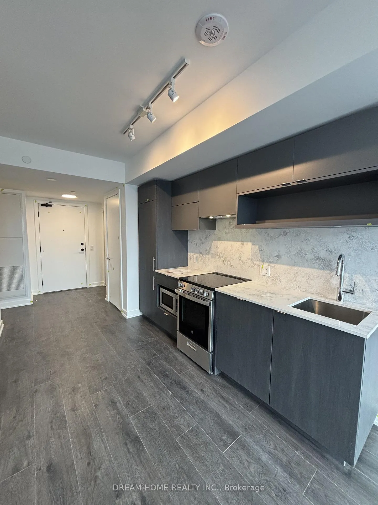 Photo 7 of Unit 2108, 100 Queen Street E, Toronto, Church-Yonge Corridor — HOMEH