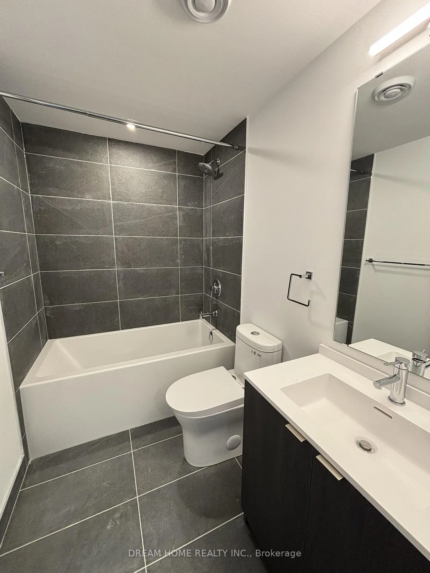 Photo 12 of Unit 2108, 100 Queen Street E, Toronto, Church-Yonge Corridor — HOMEH