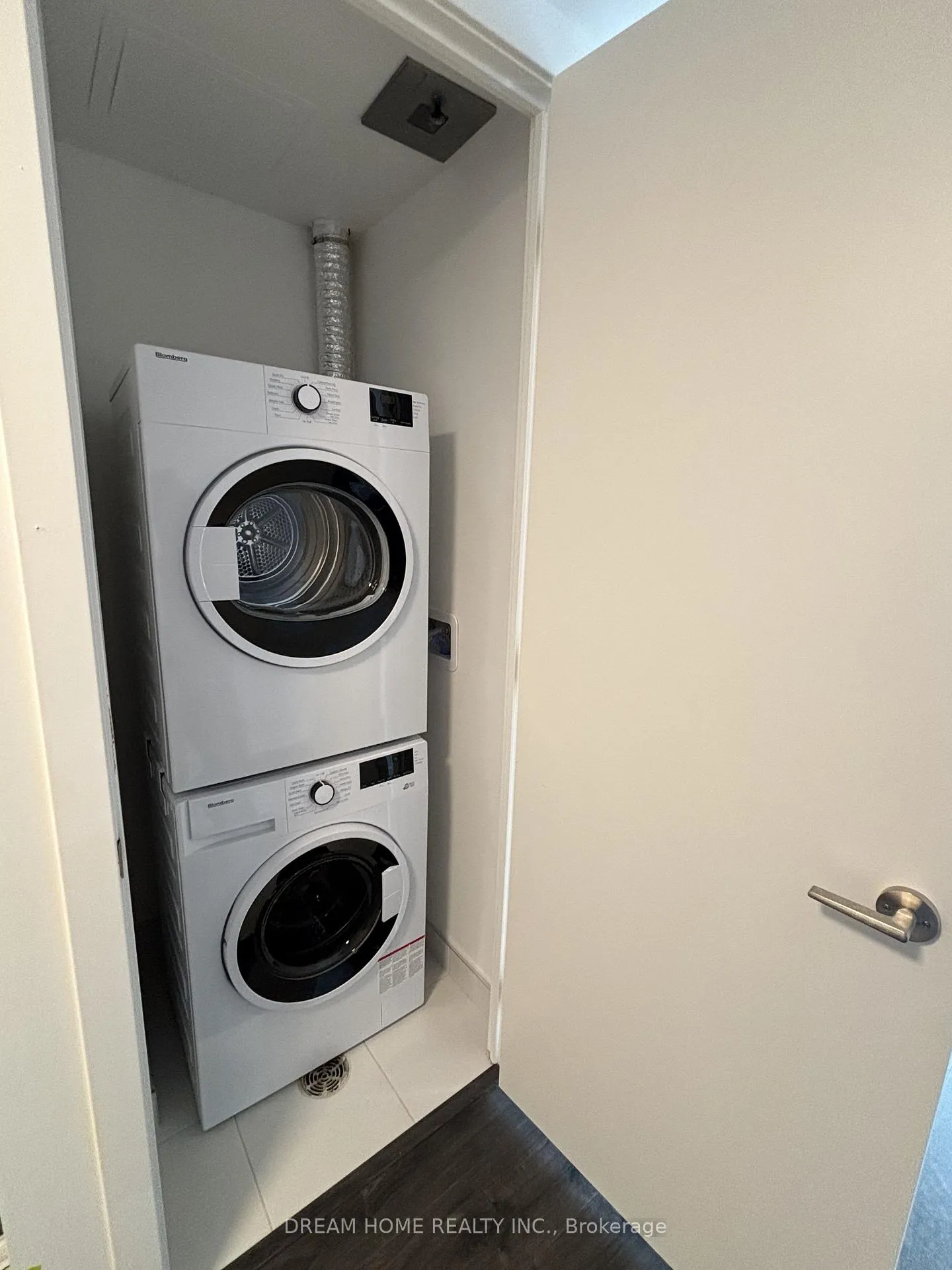 Photo 13 of Unit 2108, 100 Queen Street E, Toronto, Church-Yonge Corridor — HOMEH