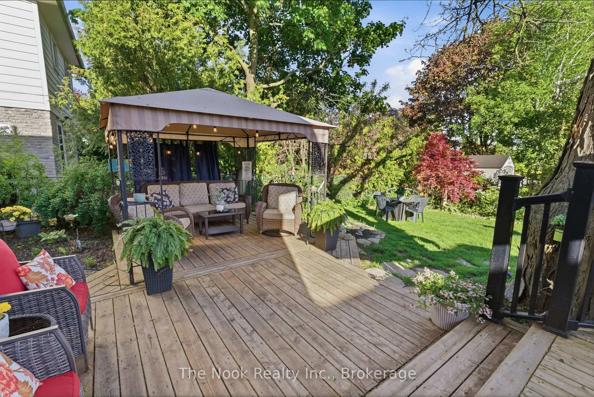 Photo 4 of 35 Michael Boulevard, Whitby, Lynde Creek — HOMEH