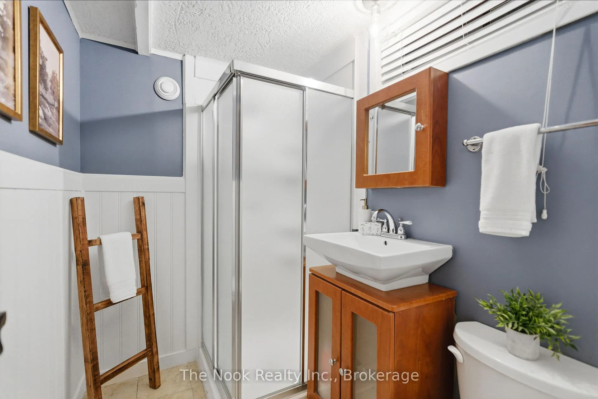 Photo 36 of 35 Michael Boulevard, Whitby, Lynde Creek — HOMEH