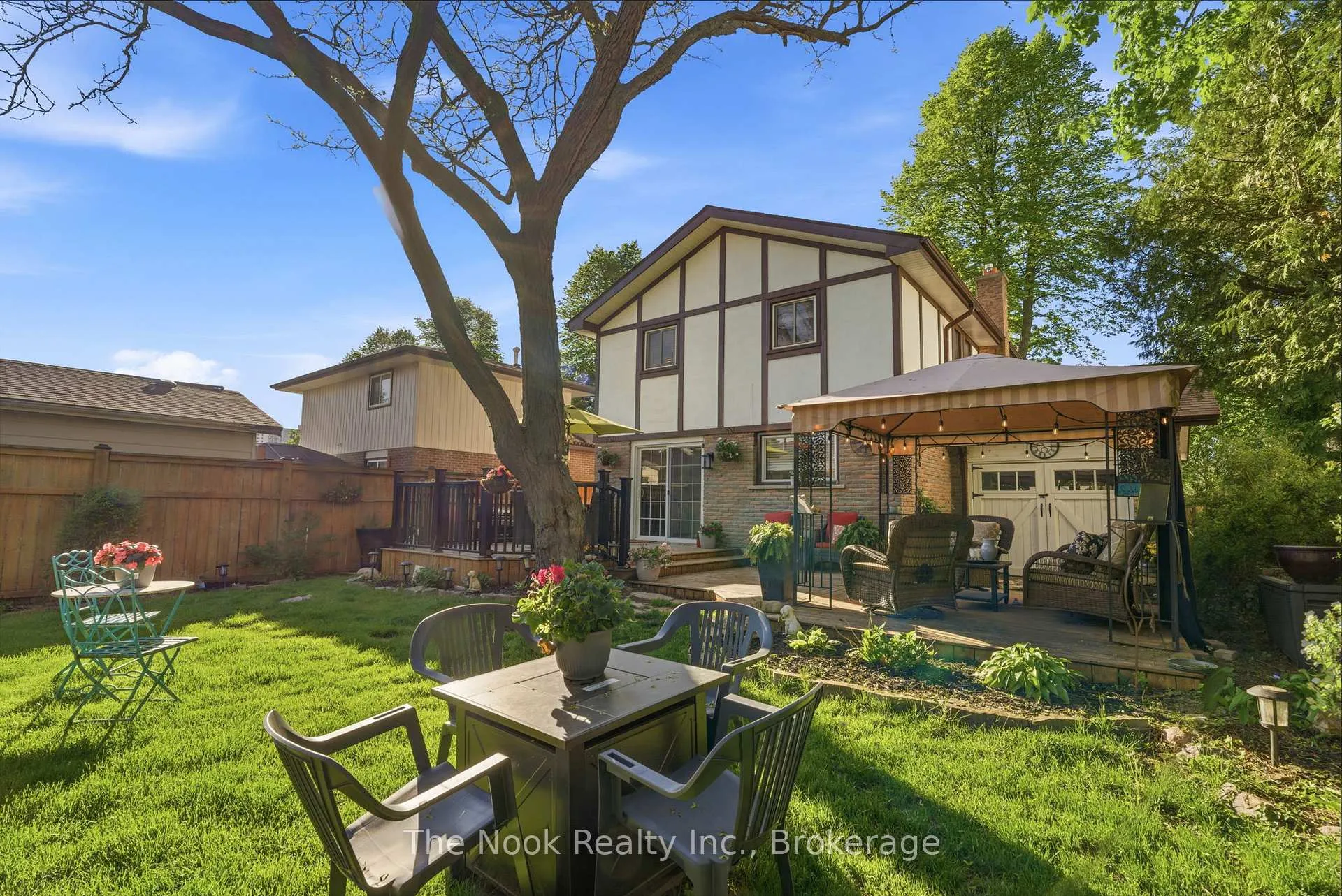Photo 39 of 35 Michael Boulevard, Whitby, Lynde Creek — HOMEH