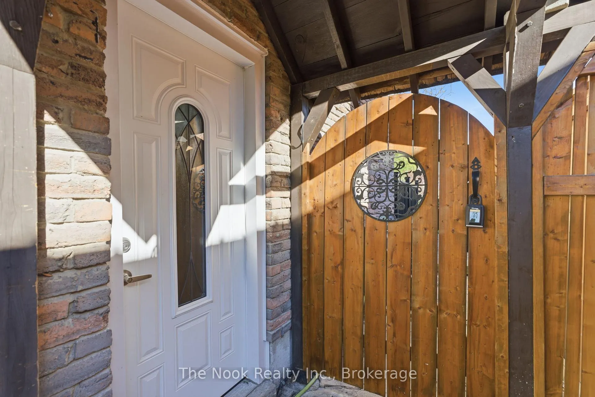 Photo 48 of 35 Michael Boulevard, Whitby, Lynde Creek — HOMEH