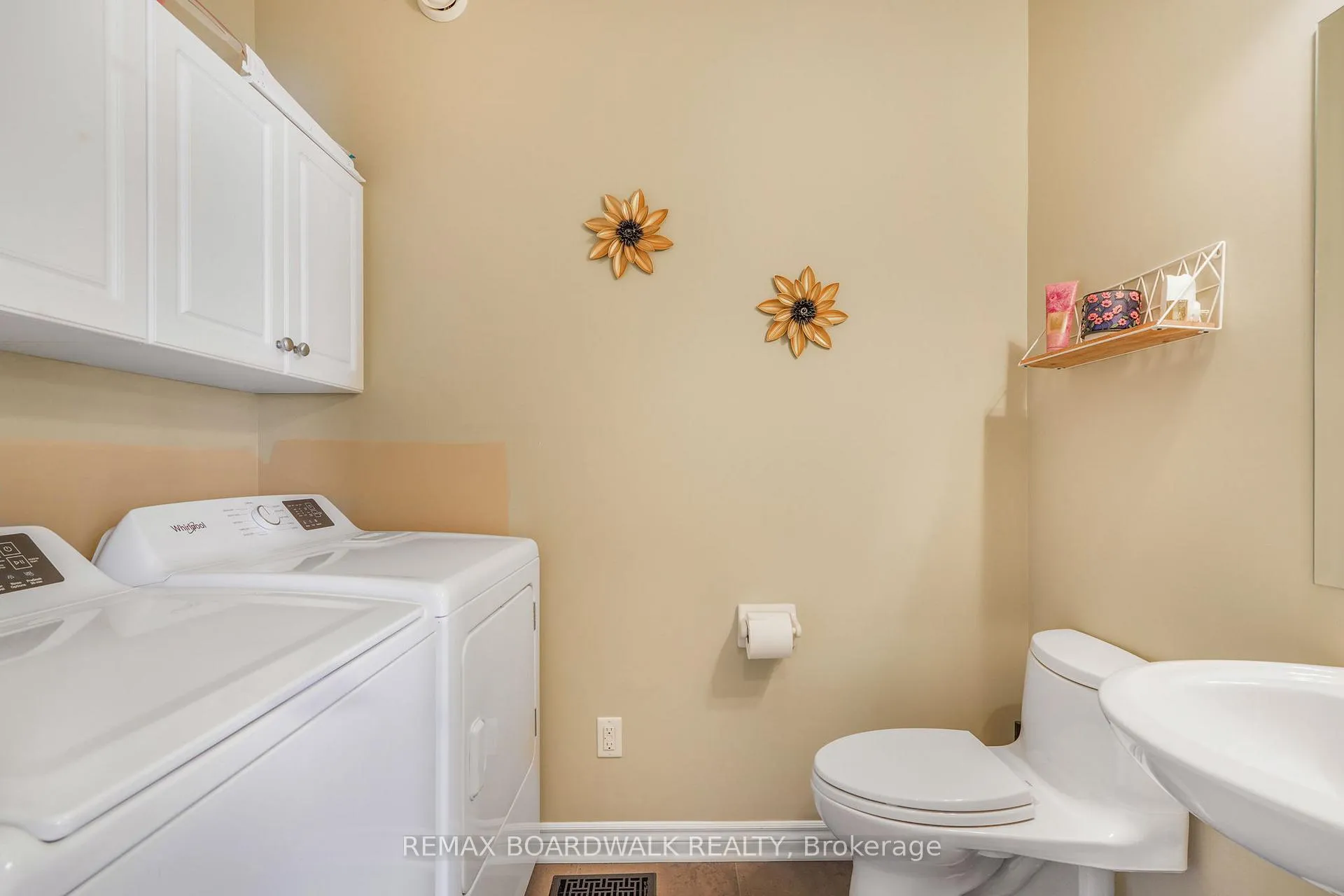 Photo 5 of 725 Cabris Crescent, Ottawa, Avalon West — HOMEH