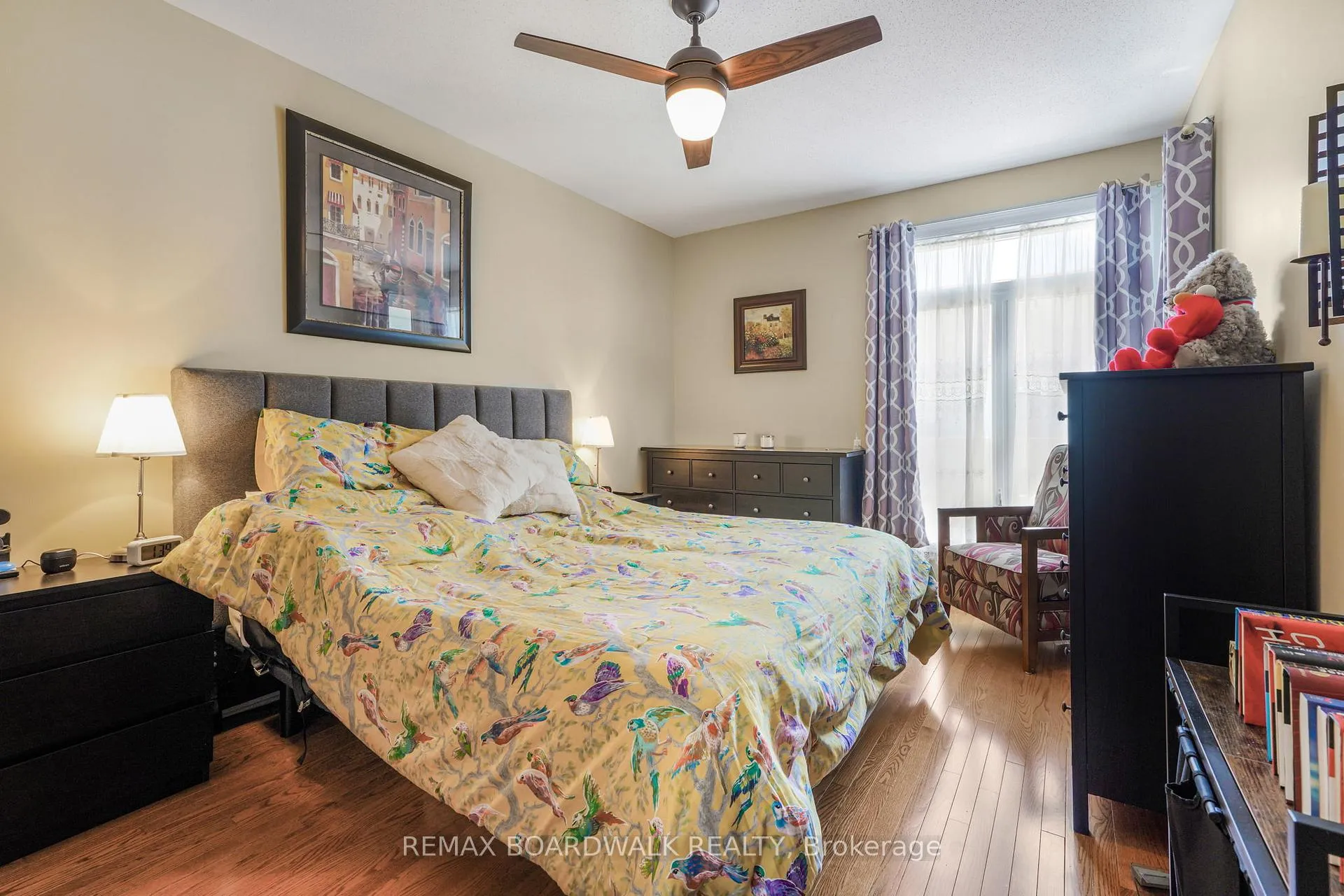 Photo 16 of 725 Cabris Crescent, Ottawa, Avalon West — HOMEH