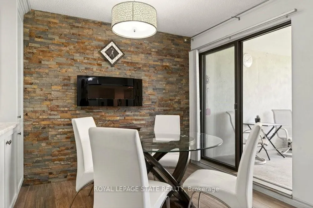 Photo 13 of Unit 403, 165 Bold Street, Hamilton, Durand — HOMEH