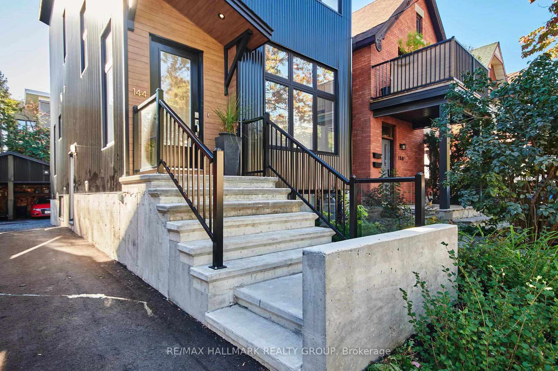 Photo 2 of 144 Florence Street, Ottawa, Ottawa Centre — HOMEH