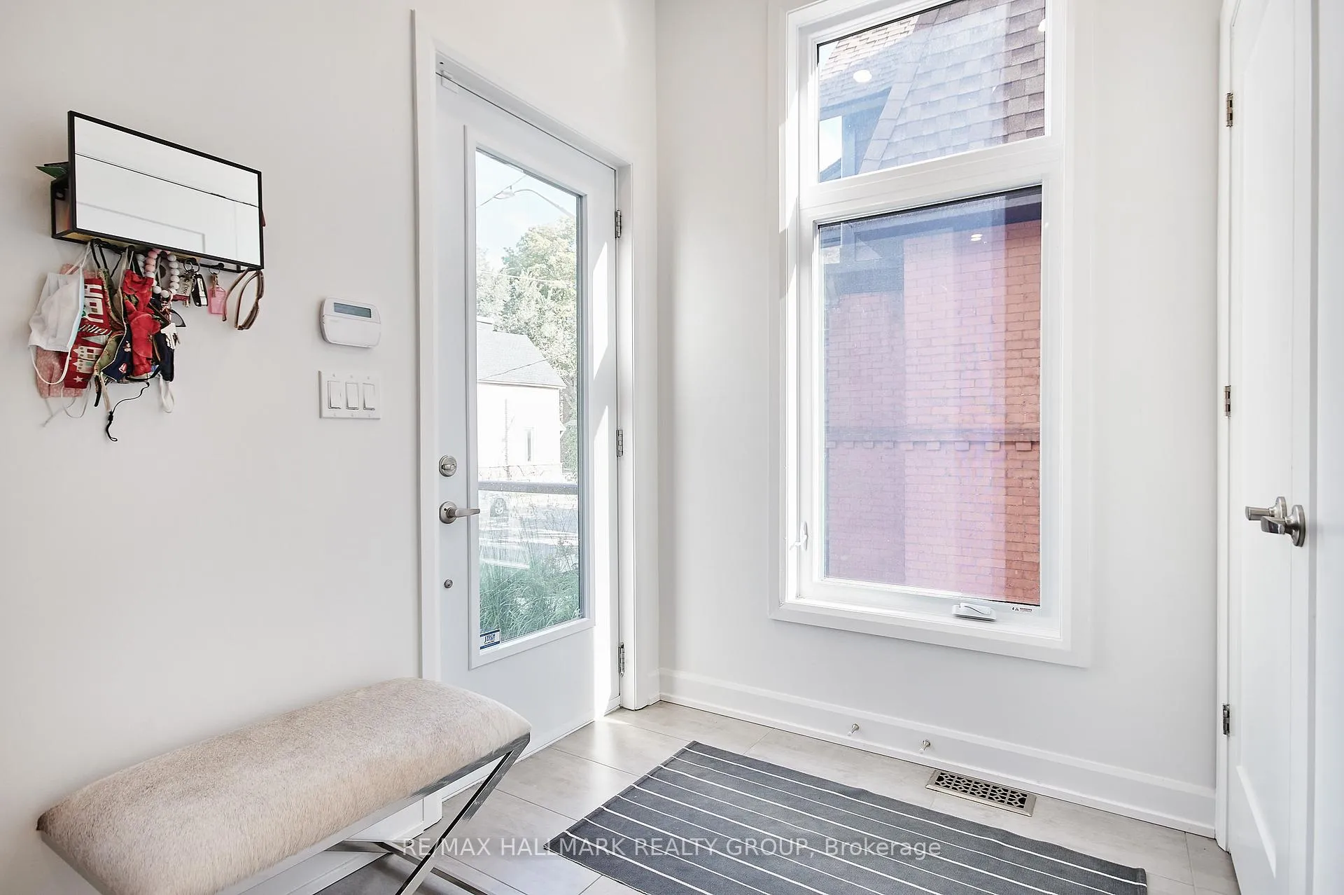 Photo 3 of 144 Florence Street, Ottawa, Ottawa Centre — HOMEH