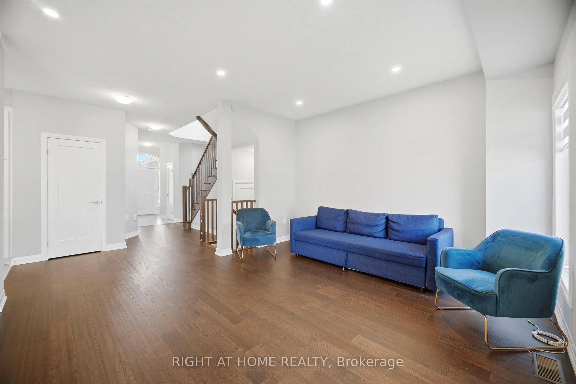 Photo 21 of 190 Rockledge Drive, Hamilton, Rural Glanbrook — HOMEH