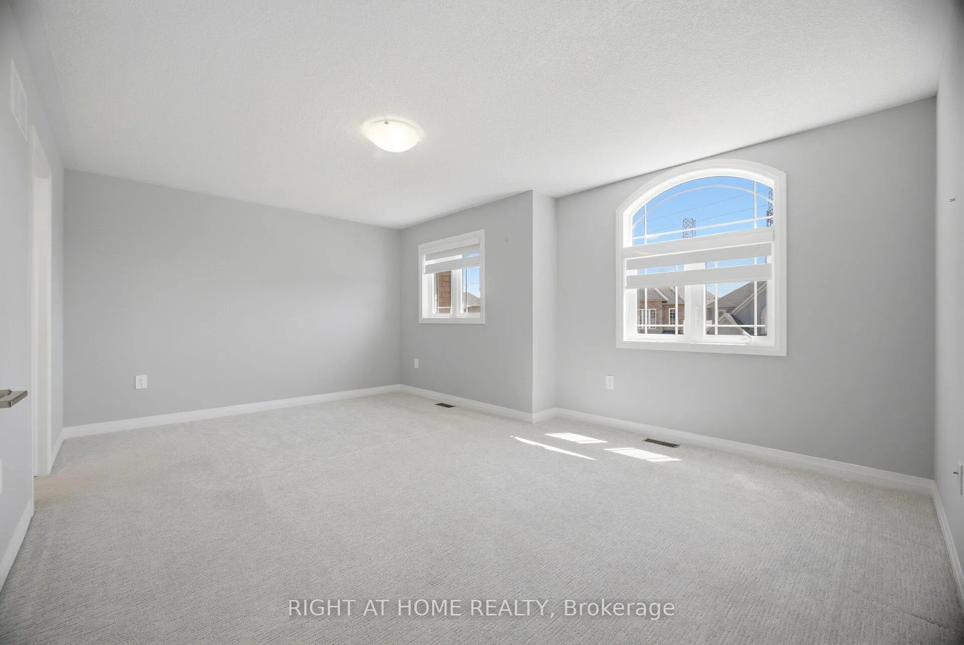 Photo 27 of 190 Rockledge Drive, Hamilton, Rural Glanbrook — HOMEH