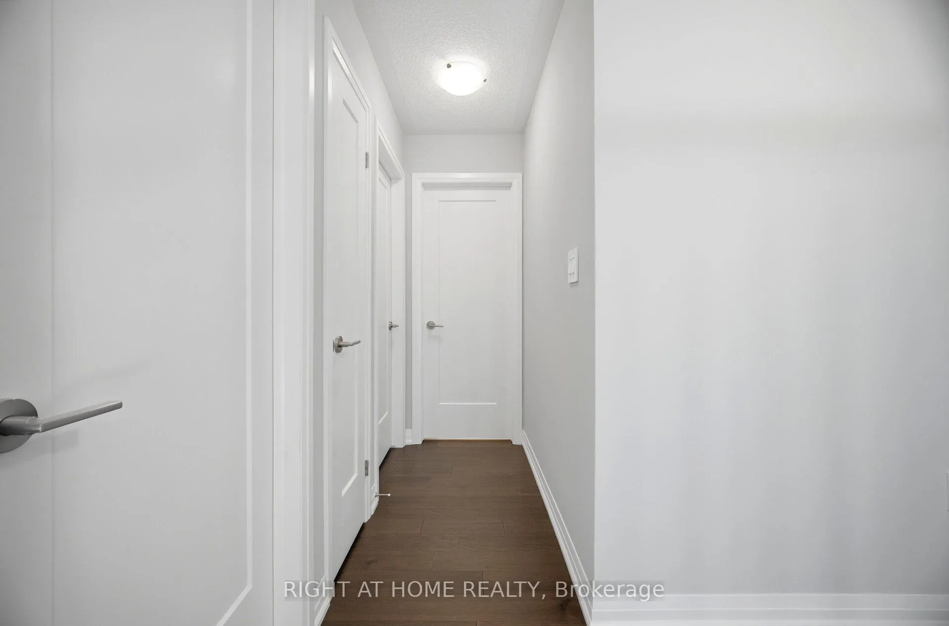 Photo 36 of 190 Rockledge Drive, Hamilton, Rural Glanbrook — HOMEH