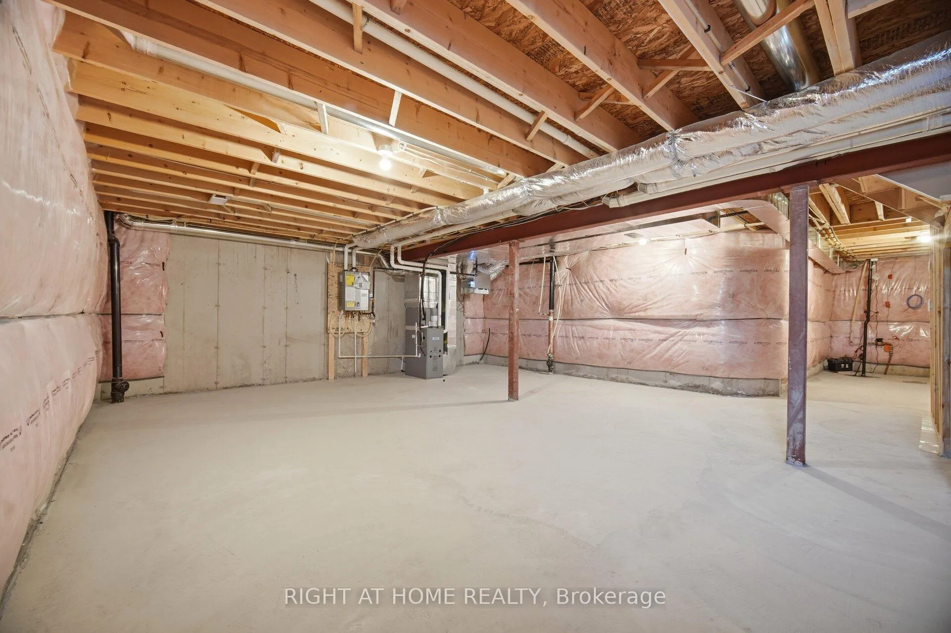 Photo 47 of 190 Rockledge Drive, Hamilton, Rural Glanbrook — HOMEH