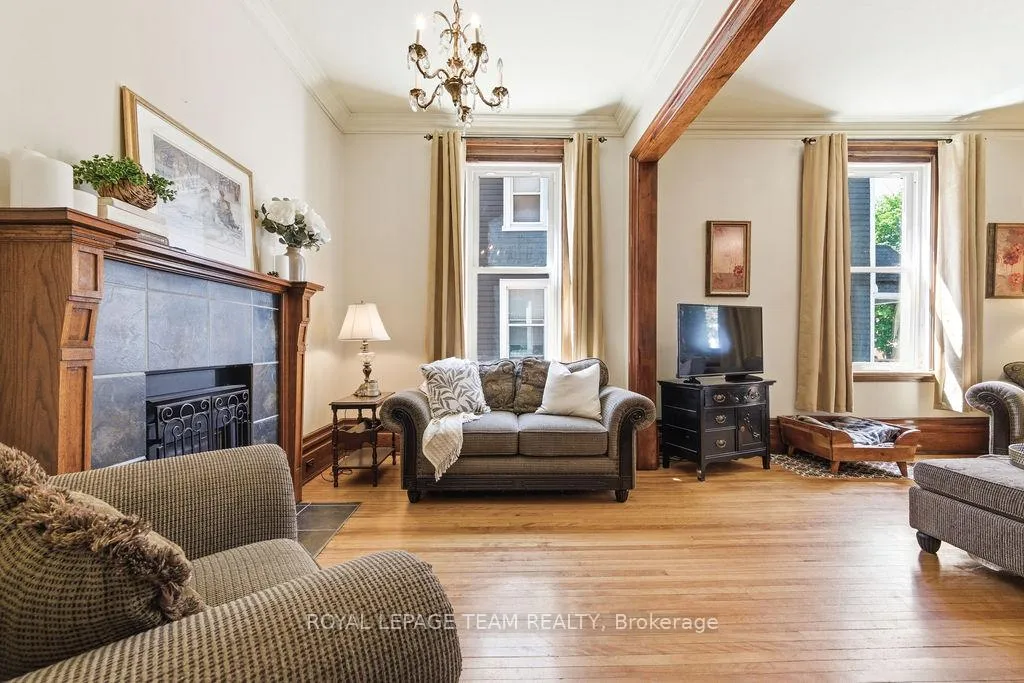 Photo 11 of 241 John Street N, Arnprior — HOMEH
