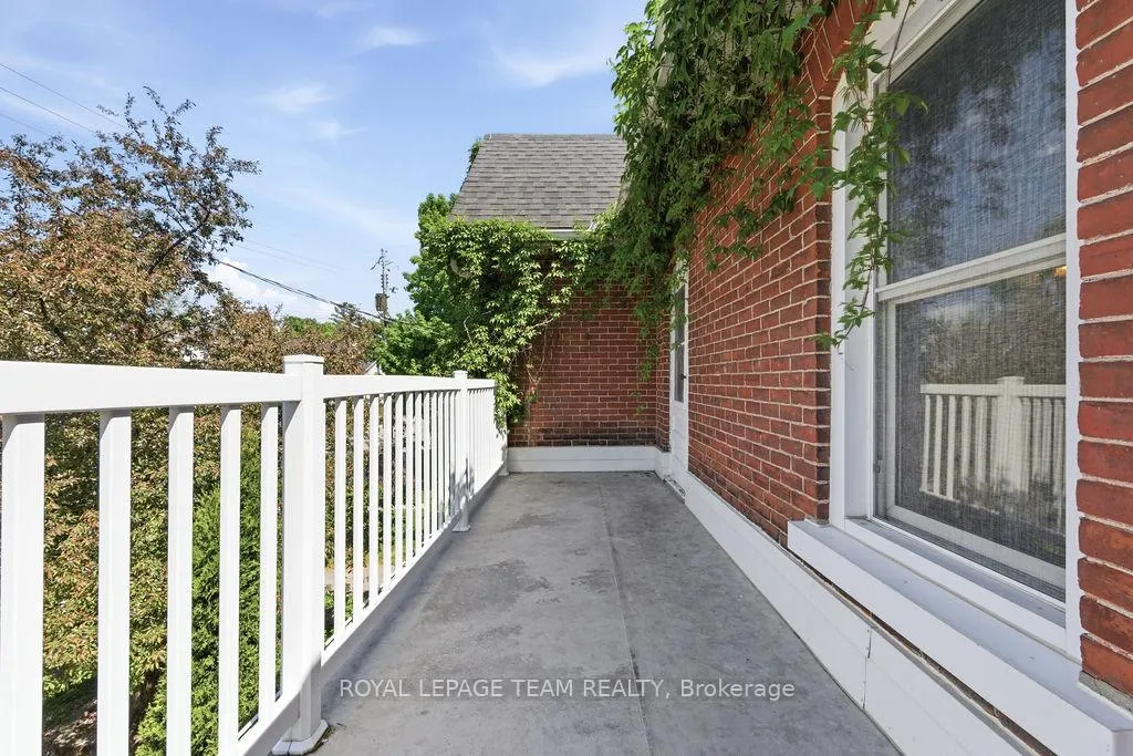 Photo 24 of 241 John Street N, Arnprior — HOMEH