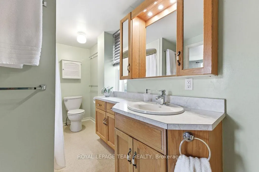 Photo 35 of 241 John Street N, Arnprior — HOMEH