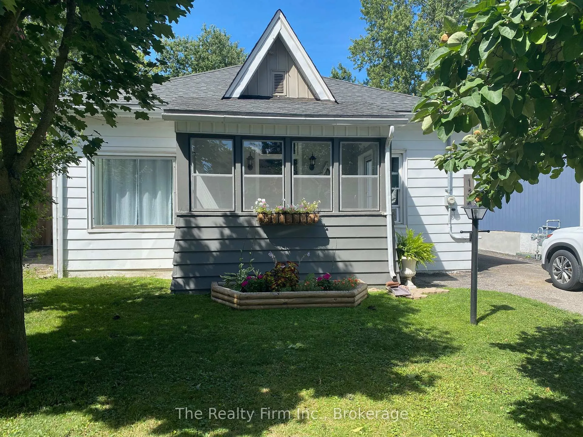 Photo 37 of 134 Well Street, Stratford — HOMEH