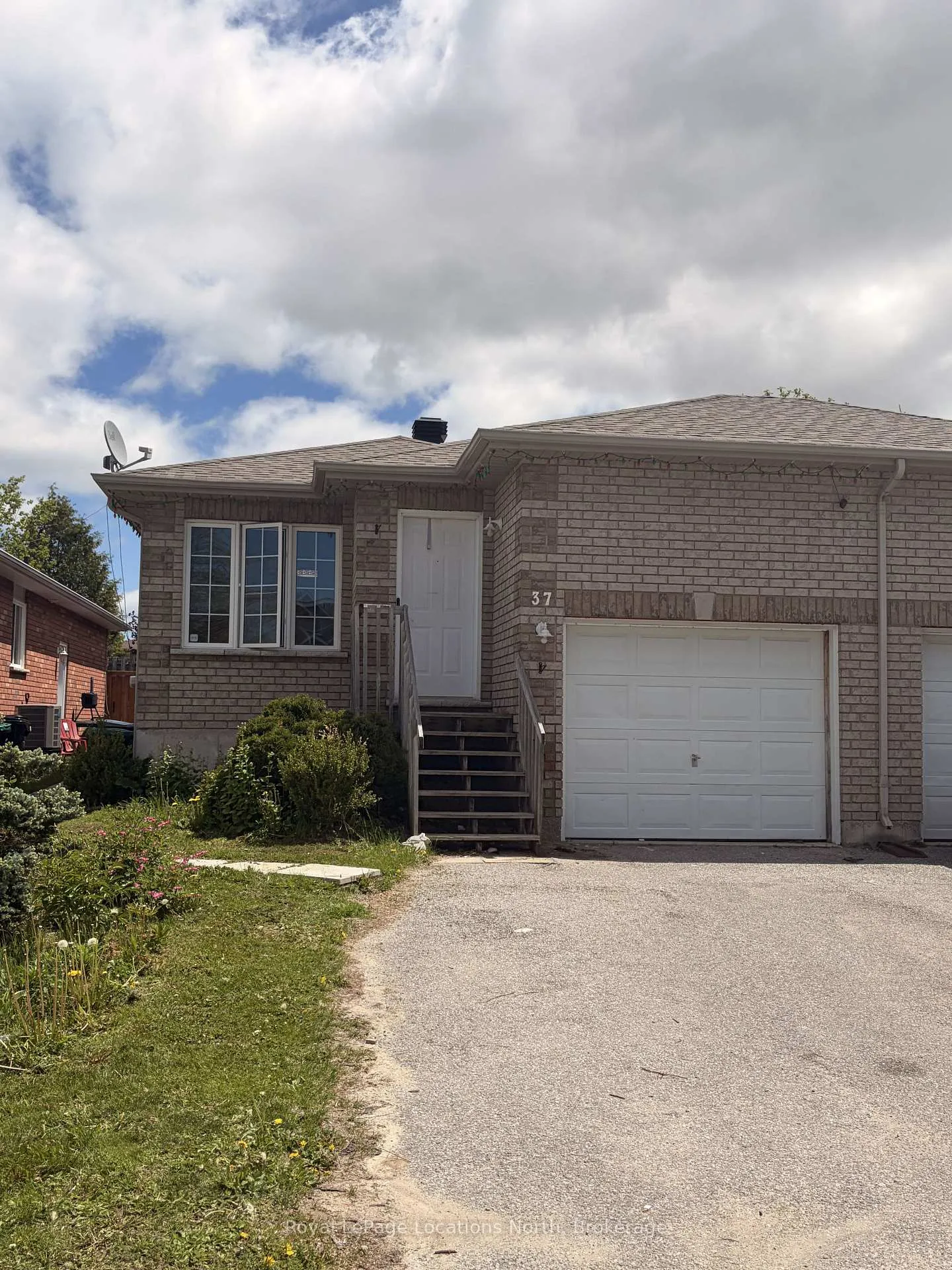 Photo 1 of 37 Violet Street, Barrie, Holly — HOMEH