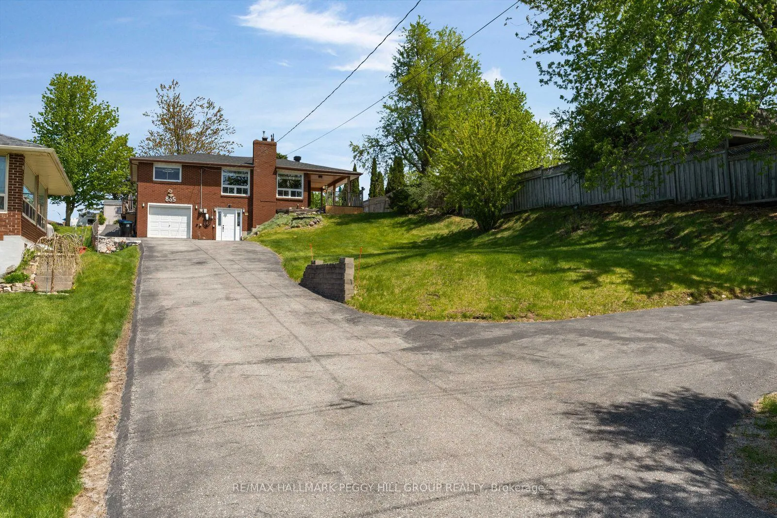 Photo 1 of 865 John Street, Innisfil, Churchill — HOMEH