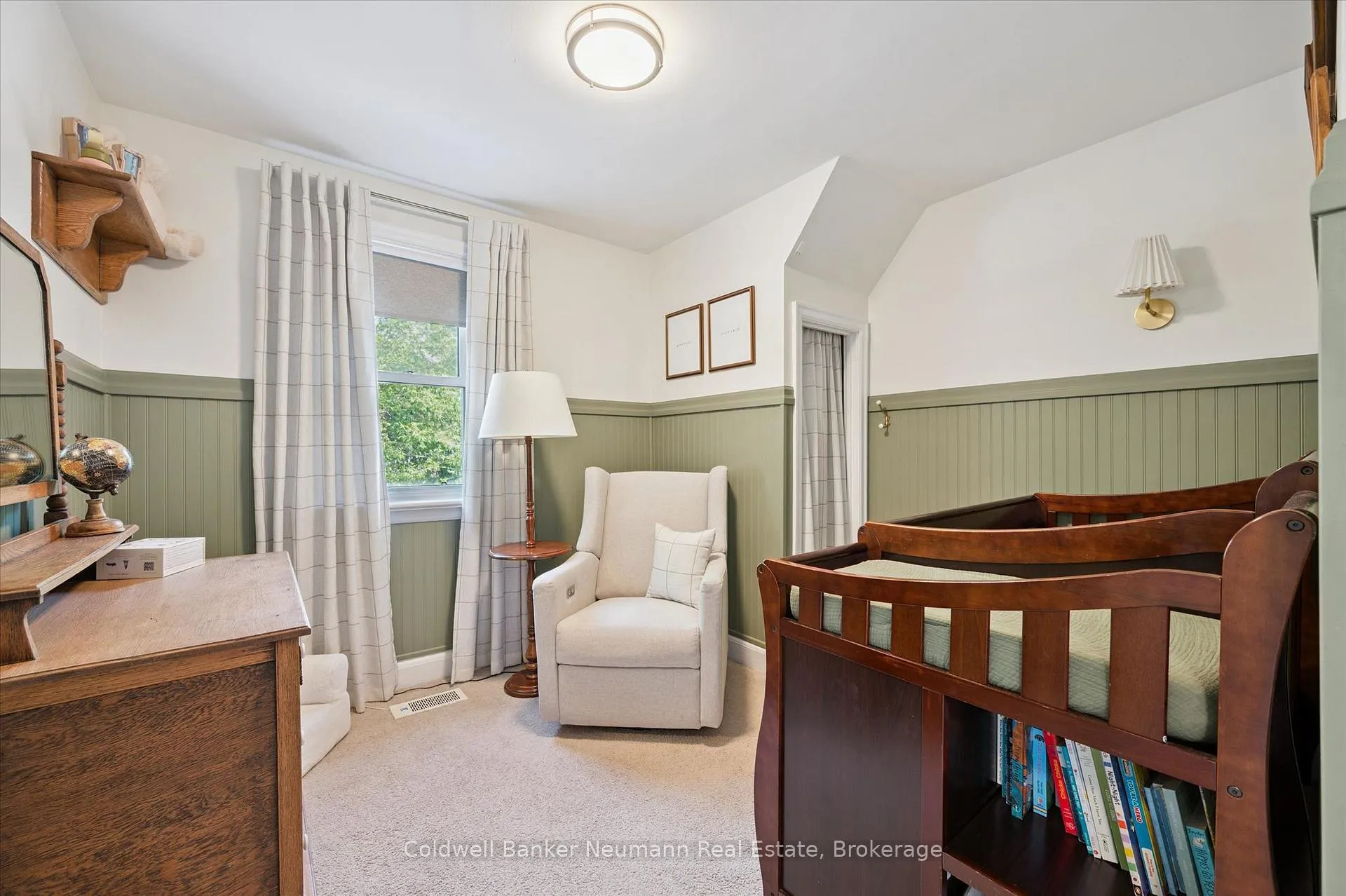 Photo 22 of 169 Palmer Street, Guelph, St. George's — HOMEH