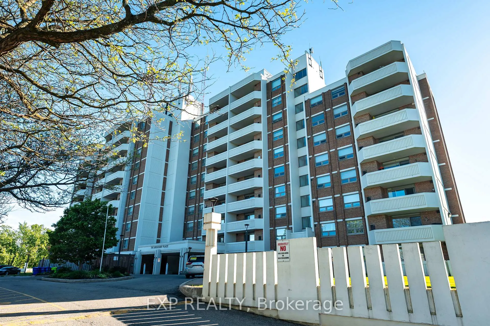 Front of Unit 312, 8 Fead Street
