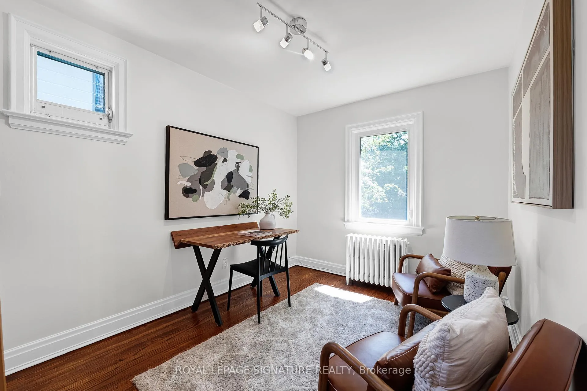 Photo 12 of 41 Southvale Drive, Toronto, Leaside — HOMEH