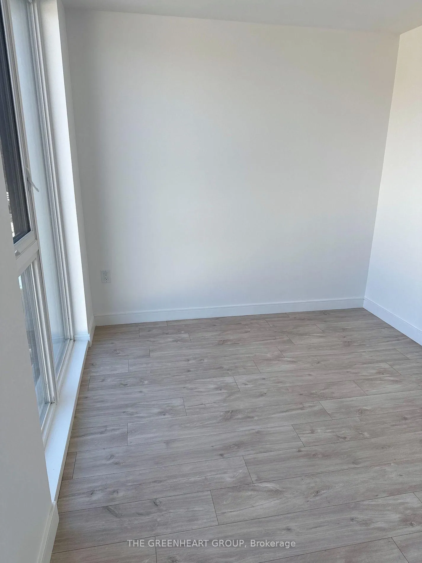Photo 13 of Unit 7, 176 Clonmore Drive, Scarborough, Birchcliffe-Cliffside — HOMEH
