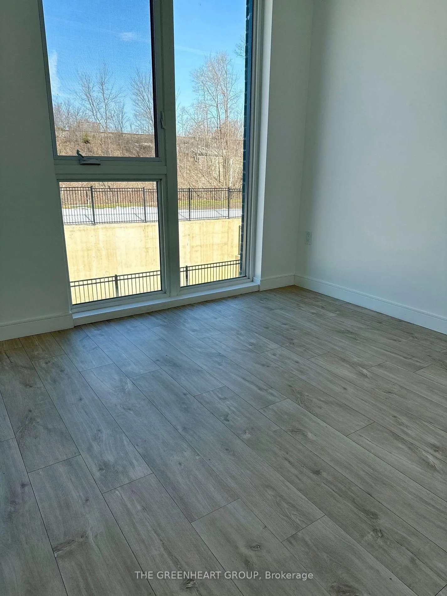 Photo 16 of Unit 7, 176 Clonmore Drive, Scarborough, Birchcliffe-Cliffside — HOMEH