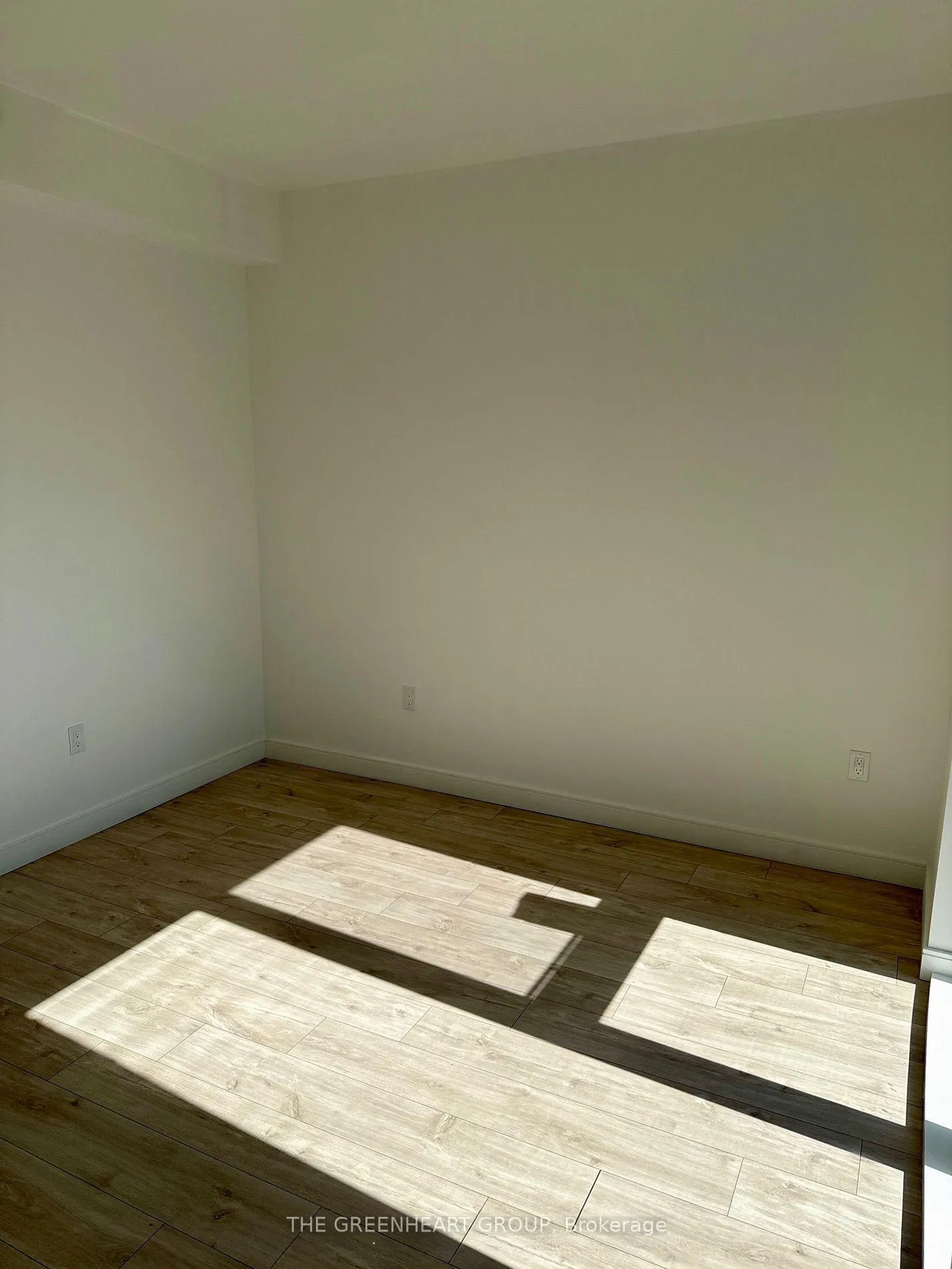 Photo 23 of Unit 7, 176 Clonmore Drive, Scarborough, Birchcliffe-Cliffside — HOMEH