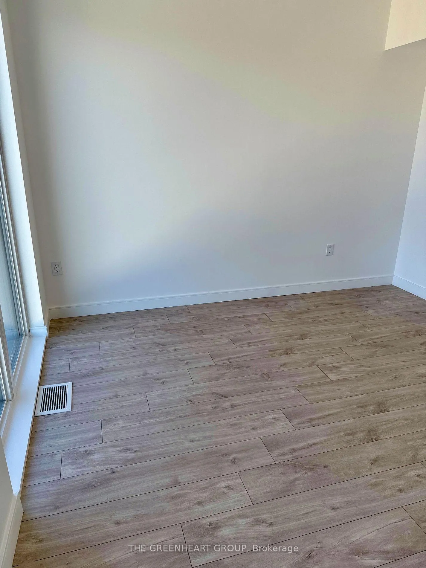 Photo 24 of Unit 7, 176 Clonmore Drive, Scarborough, Birchcliffe-Cliffside — HOMEH