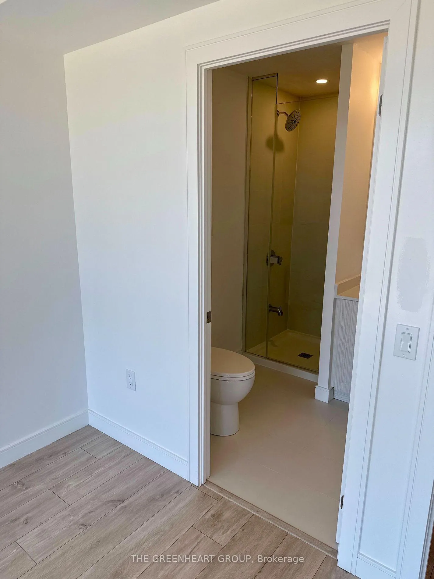 Photo 31 of Unit 7, 176 Clonmore Drive, Scarborough, Birchcliffe-Cliffside — HOMEH