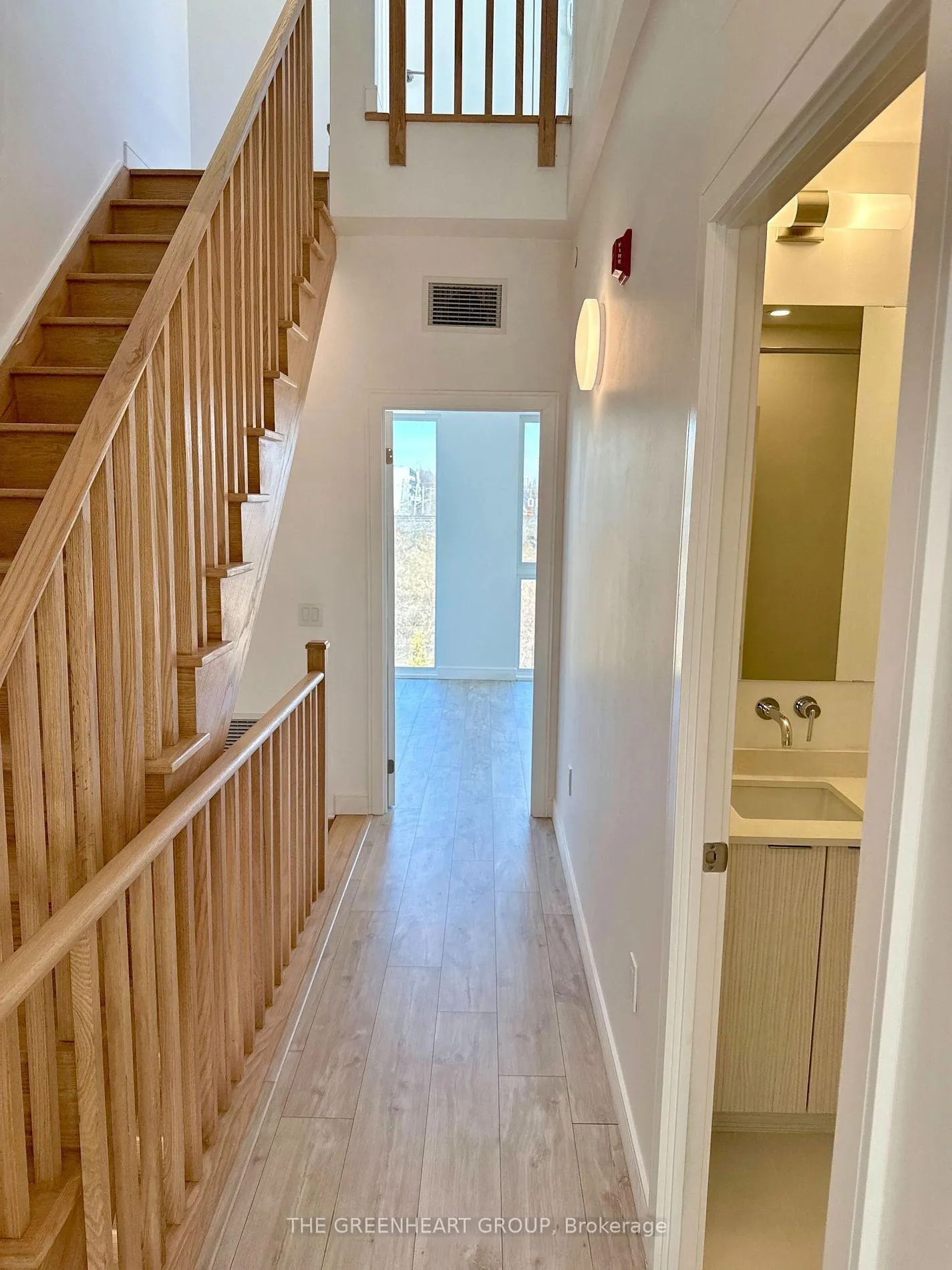 Photo 33 of Unit 7, 176 Clonmore Drive, Scarborough, Birchcliffe-Cliffside — HOMEH