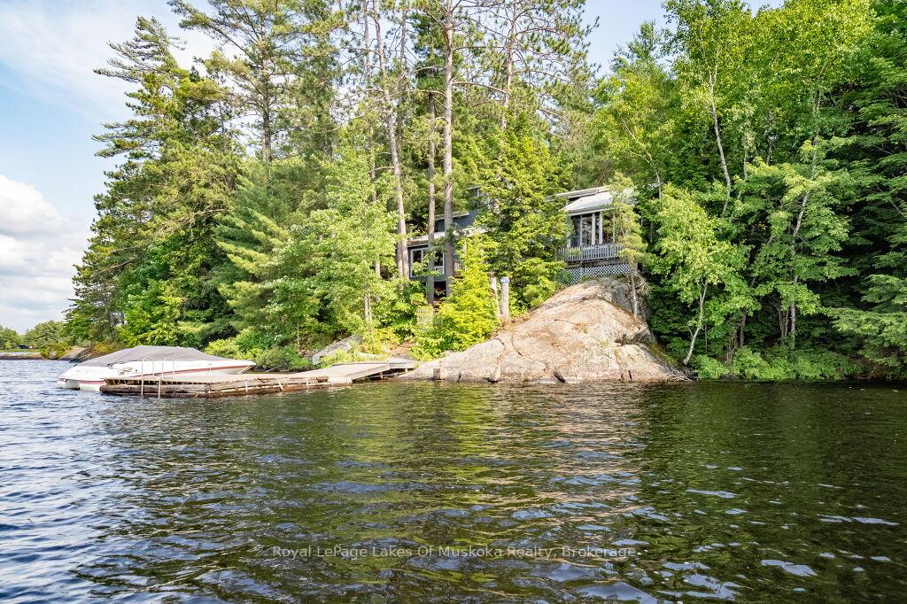 Photo 1 of 3 Island 15KL, Gravenhurst, Morrison — HOMEH