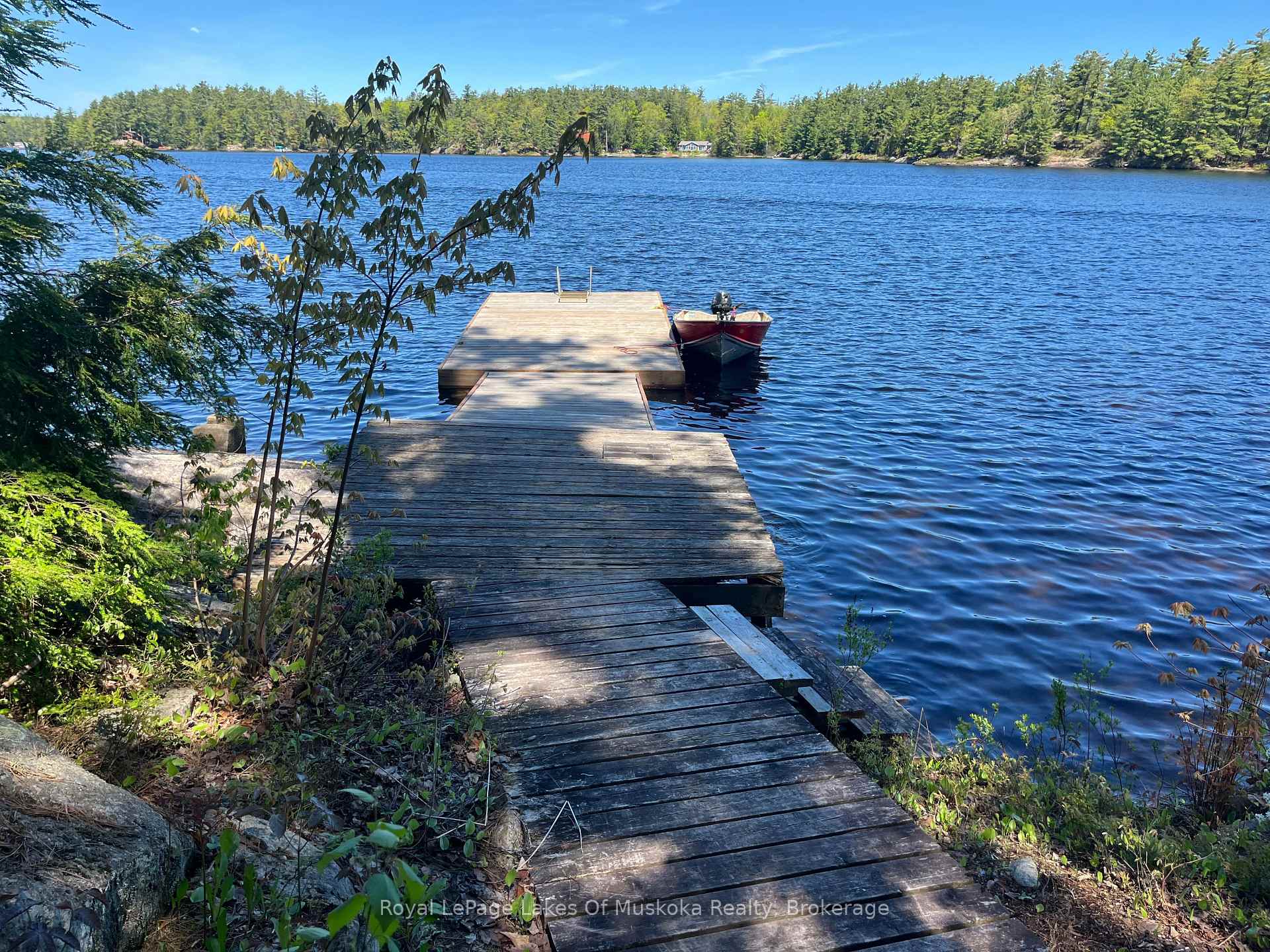 Photo 2 of 3 Island 15KL, Gravenhurst, Morrison — HOMEH