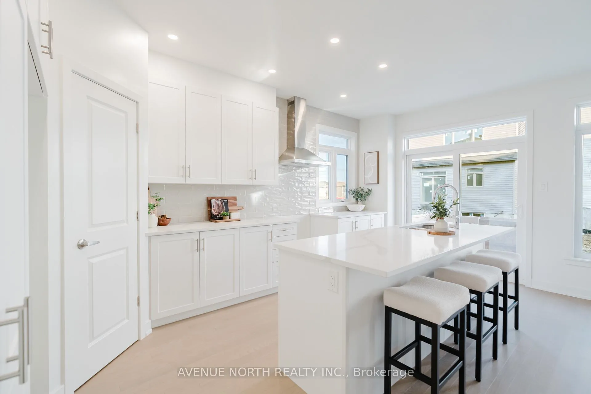 Photo 22 of 1729 Rotterdam Circle, Ottawa, Kanata - Rural Kanata (Central) — HOMEH