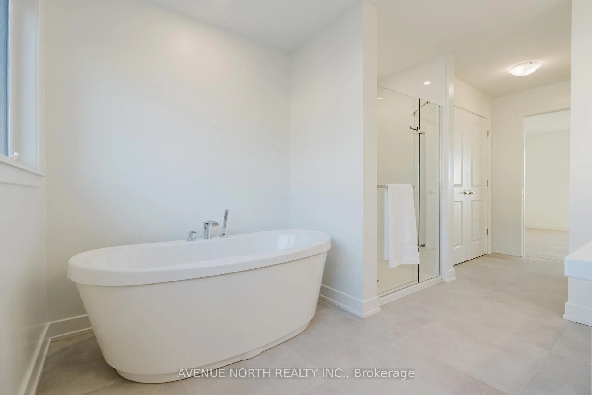 Photo 36 of 1729 Rotterdam Circle, Ottawa, Kanata - Rural Kanata (Central) — HOMEH