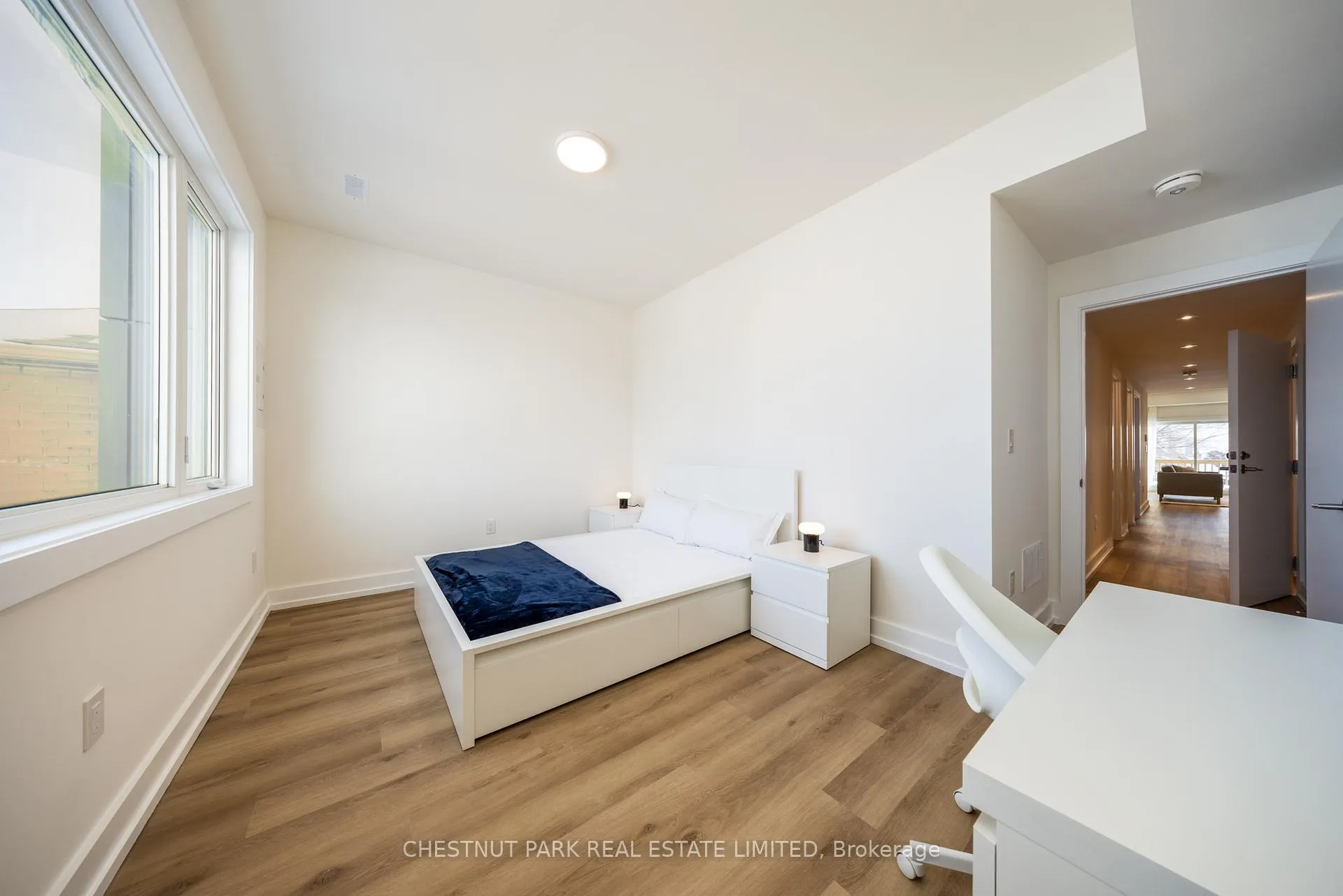 Photo 3 of Unit B, 29 Hatherley Road, Toronto, Caledonia-Fairbank — HOMEH