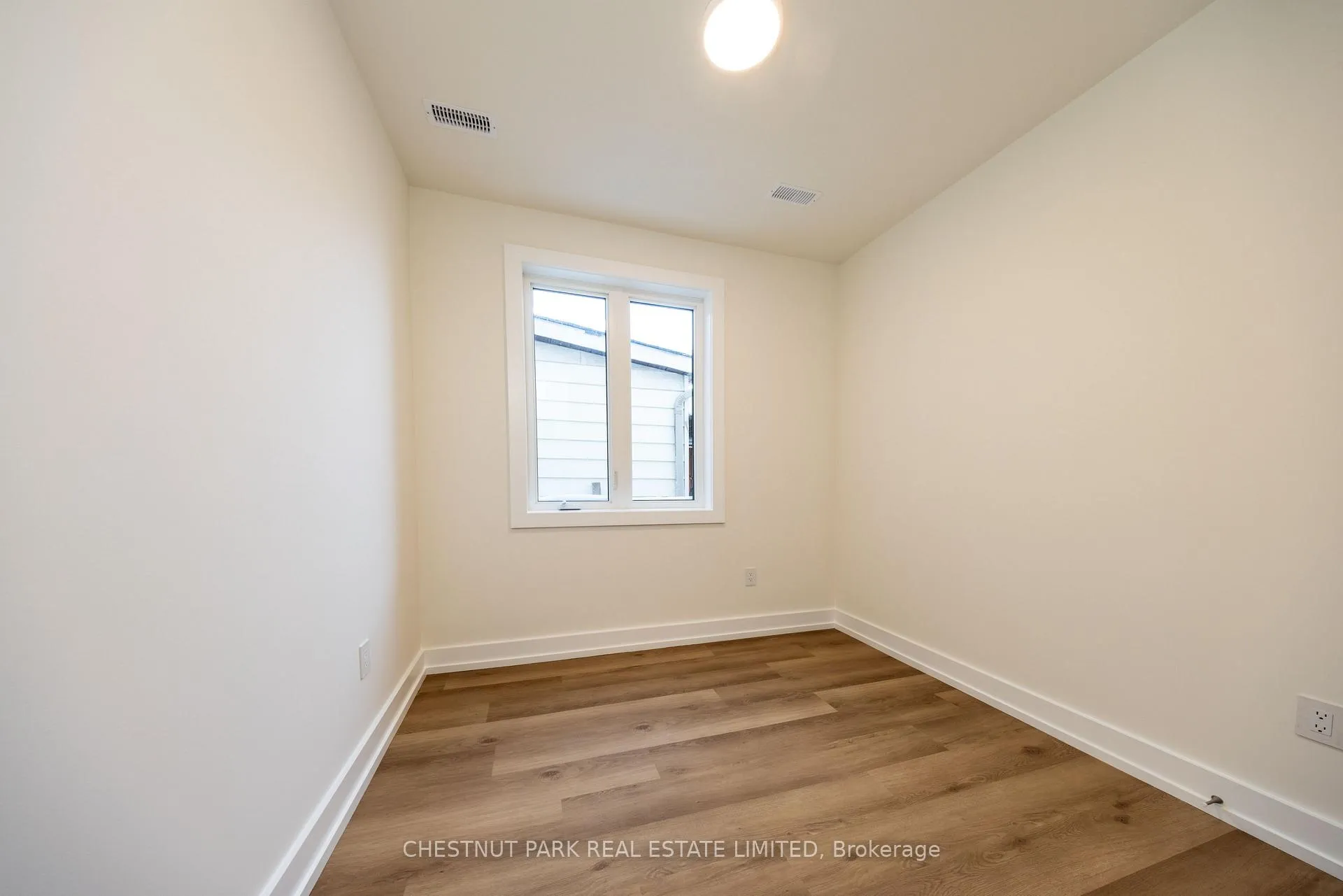 Photo 5 of Unit B, 29 Hatherley Road, Toronto, Caledonia-Fairbank — HOMEH