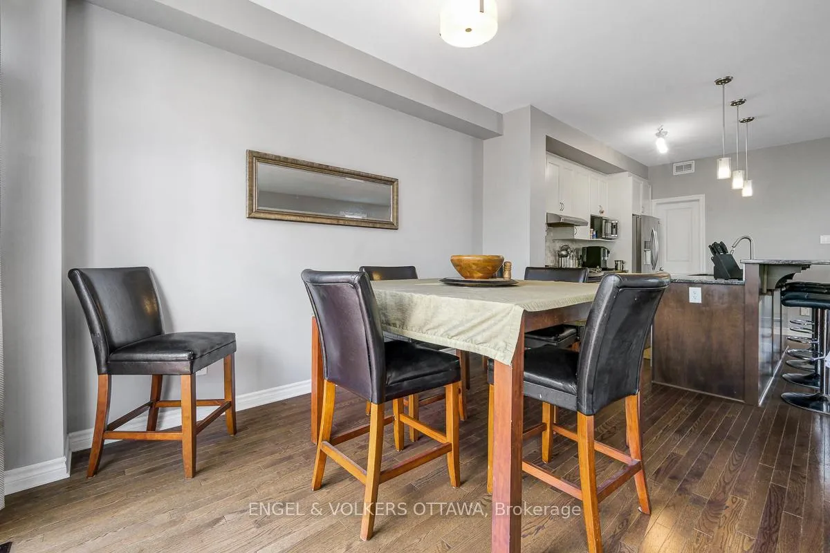 Photo 14 of 701 Hazelnut Crescent, Ottawa, Blossom Park/Kemp Park/Findlay Creek — HOMEH