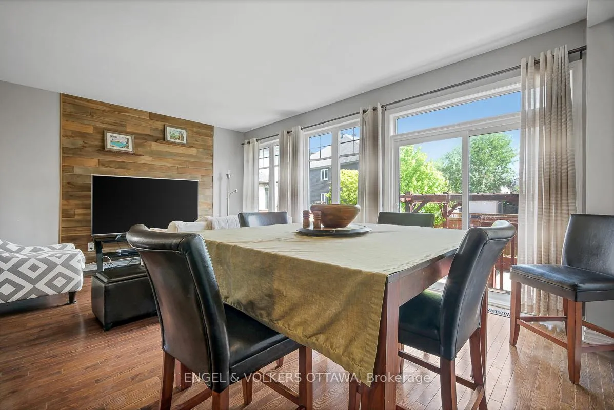 Photo 15 of 701 Hazelnut Crescent, Ottawa, Blossom Park/Kemp Park/Findlay Creek — HOMEH