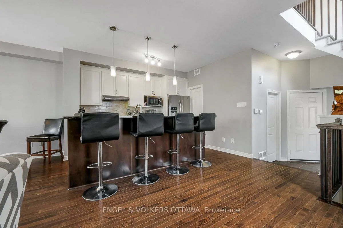 Photo 17 of 701 Hazelnut Crescent, Ottawa, Blossom Park/Kemp Park/Findlay Creek — HOMEH