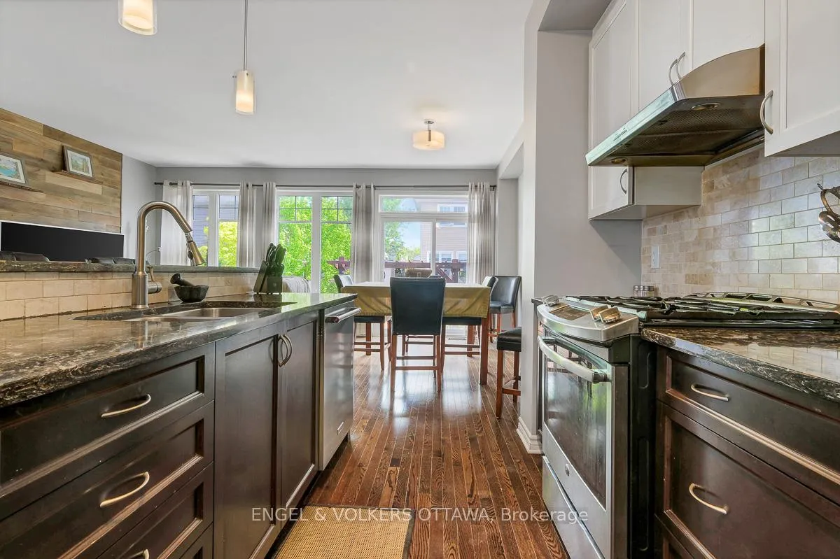 Photo 20 of 701 Hazelnut Crescent, Ottawa, Blossom Park/Kemp Park/Findlay Creek — HOMEH