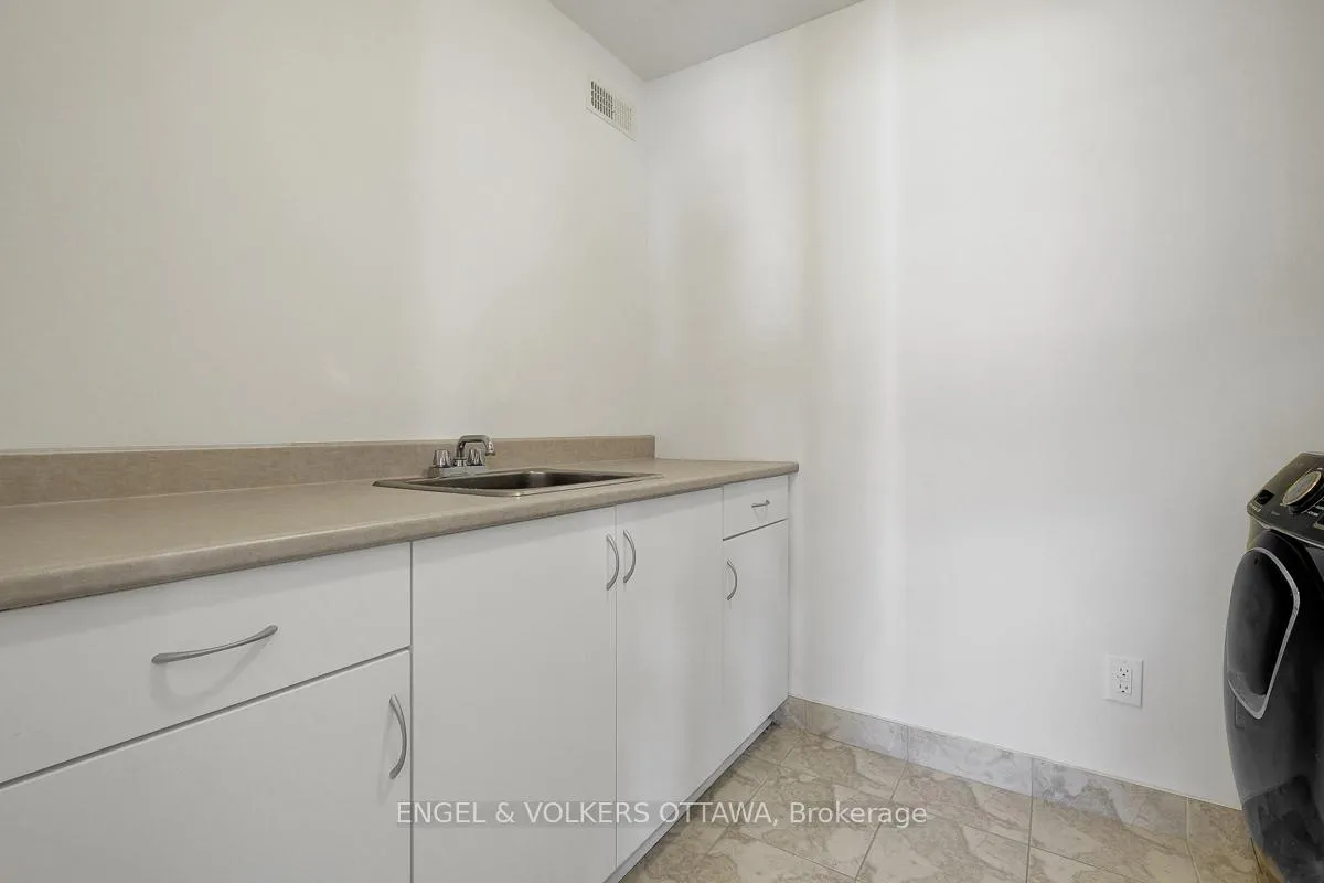 Photo 37 of 701 Hazelnut Crescent, Ottawa, Blossom Park/Kemp Park/Findlay Creek — HOMEH